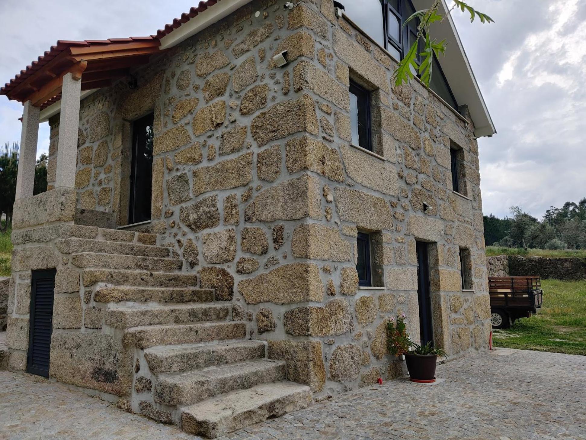 Arpuro Villa Gouveia  Ngoại thất bức ảnh